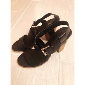 🌸3/$15🌸Black High Heel Sandals w/ Buckle